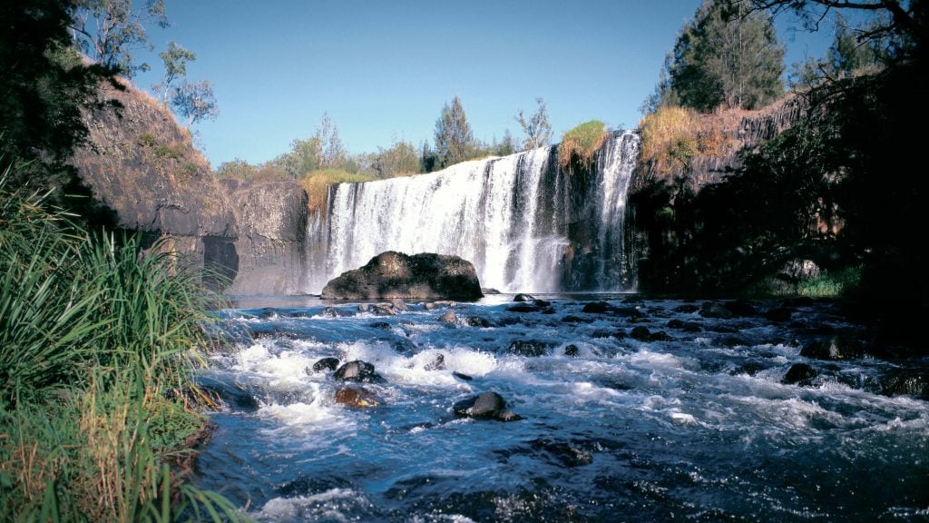 Millstream Falls