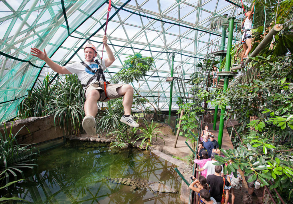Cairns ZOOM & Wildlife Dome - highzoom