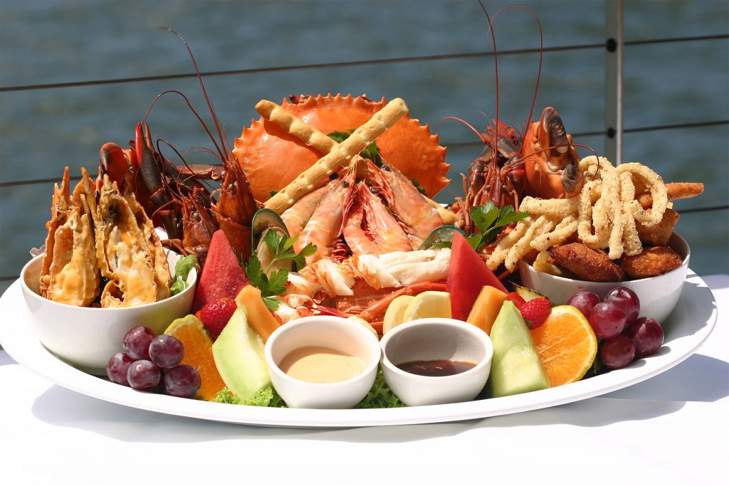 Dundee's Restaurant Seafood Platter