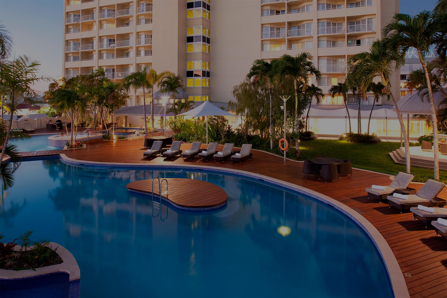 Pullman Cairns International