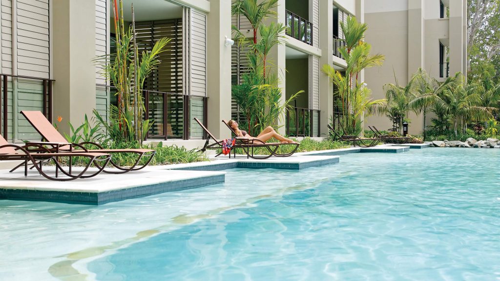 Pullman Palm Cove Sea Temple Resort & Spa