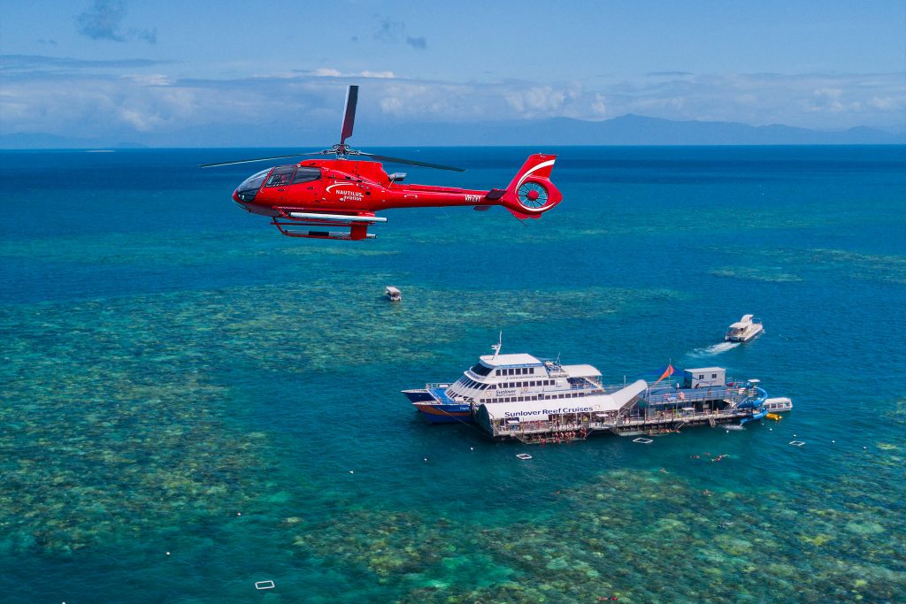 Sunlover Moore Reef Pontoon and Helicopter