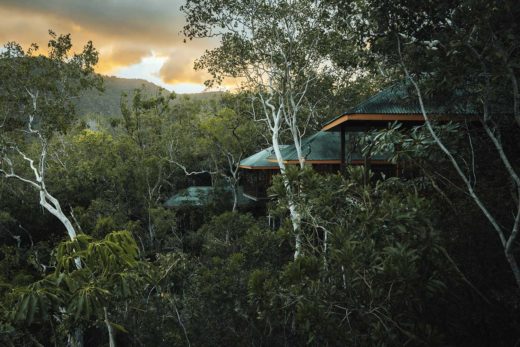 thala beach lodge