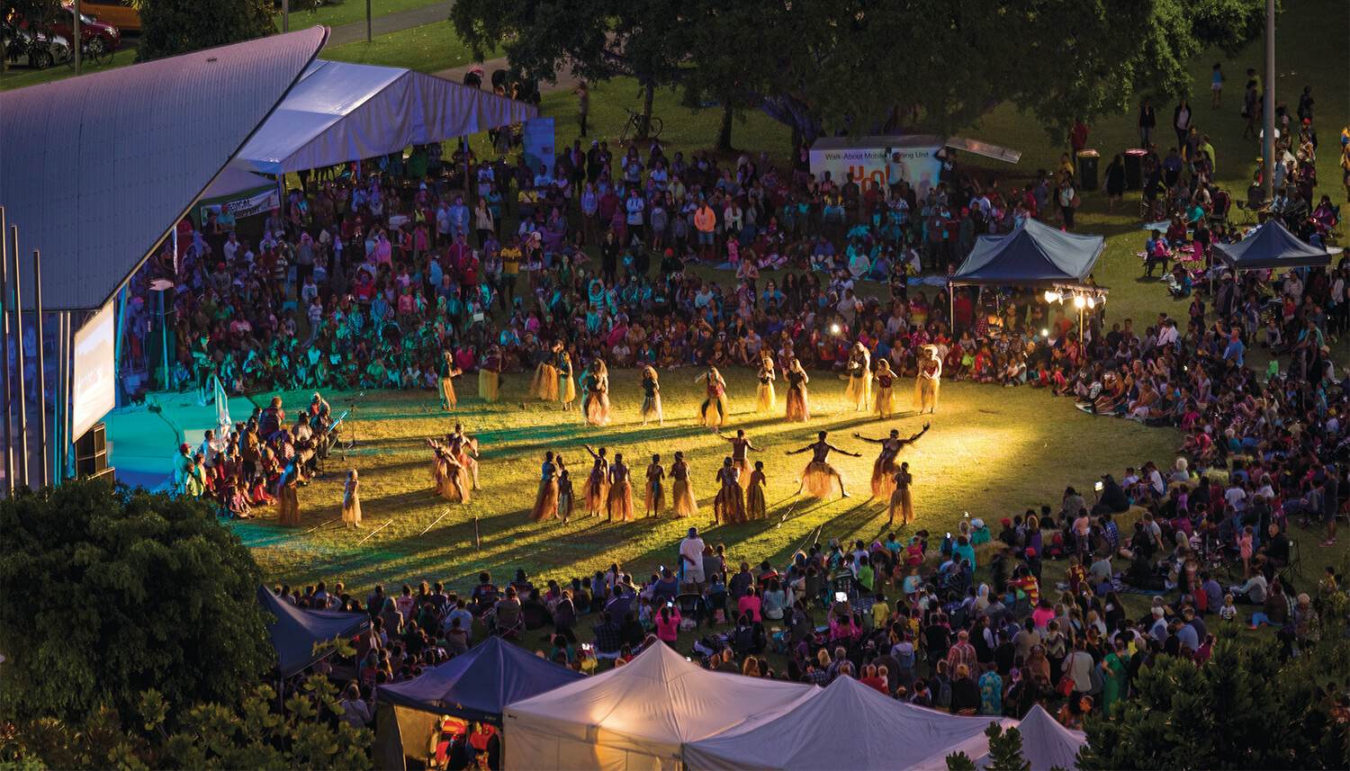 cairns indigenous art fair dancing