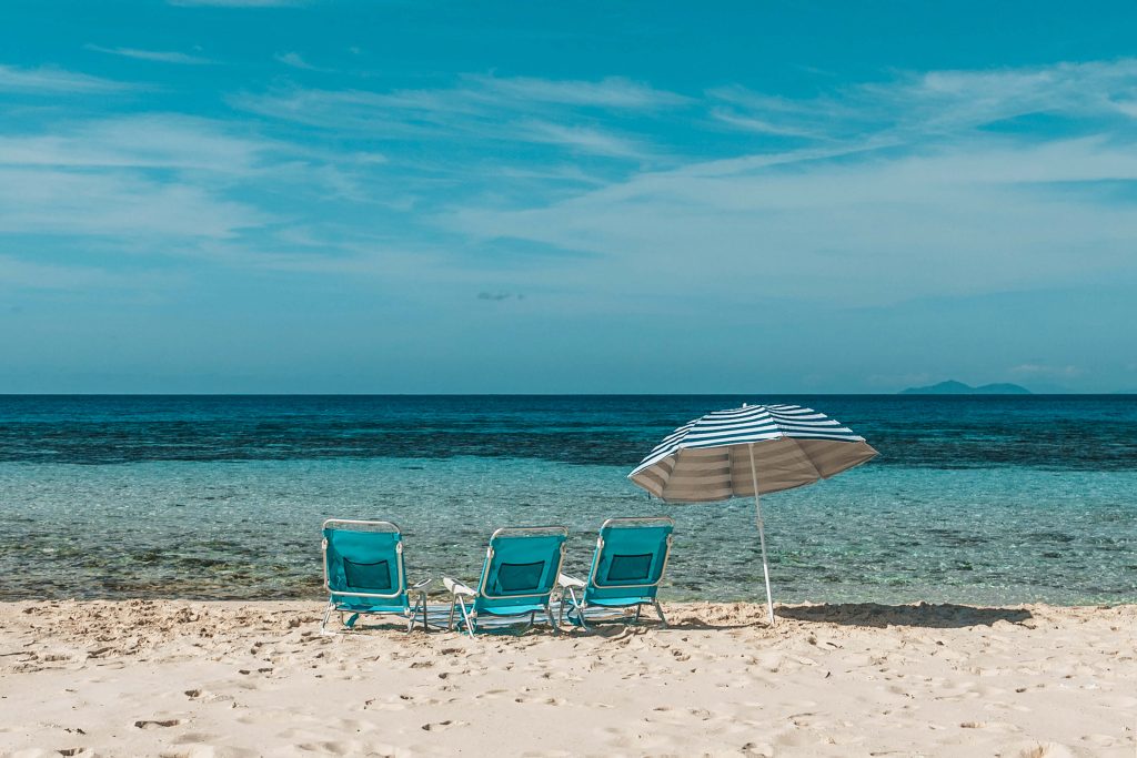 Vlasoff Cay picnic chairs
