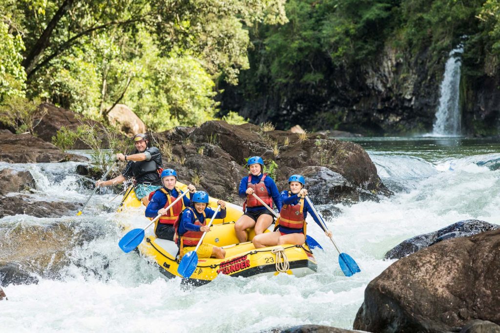 raging thunder white water rafting