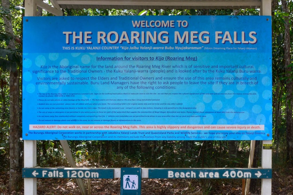 Roaring Meg Falls sign