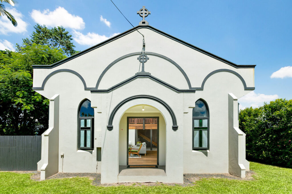 the old church mena creek b & b