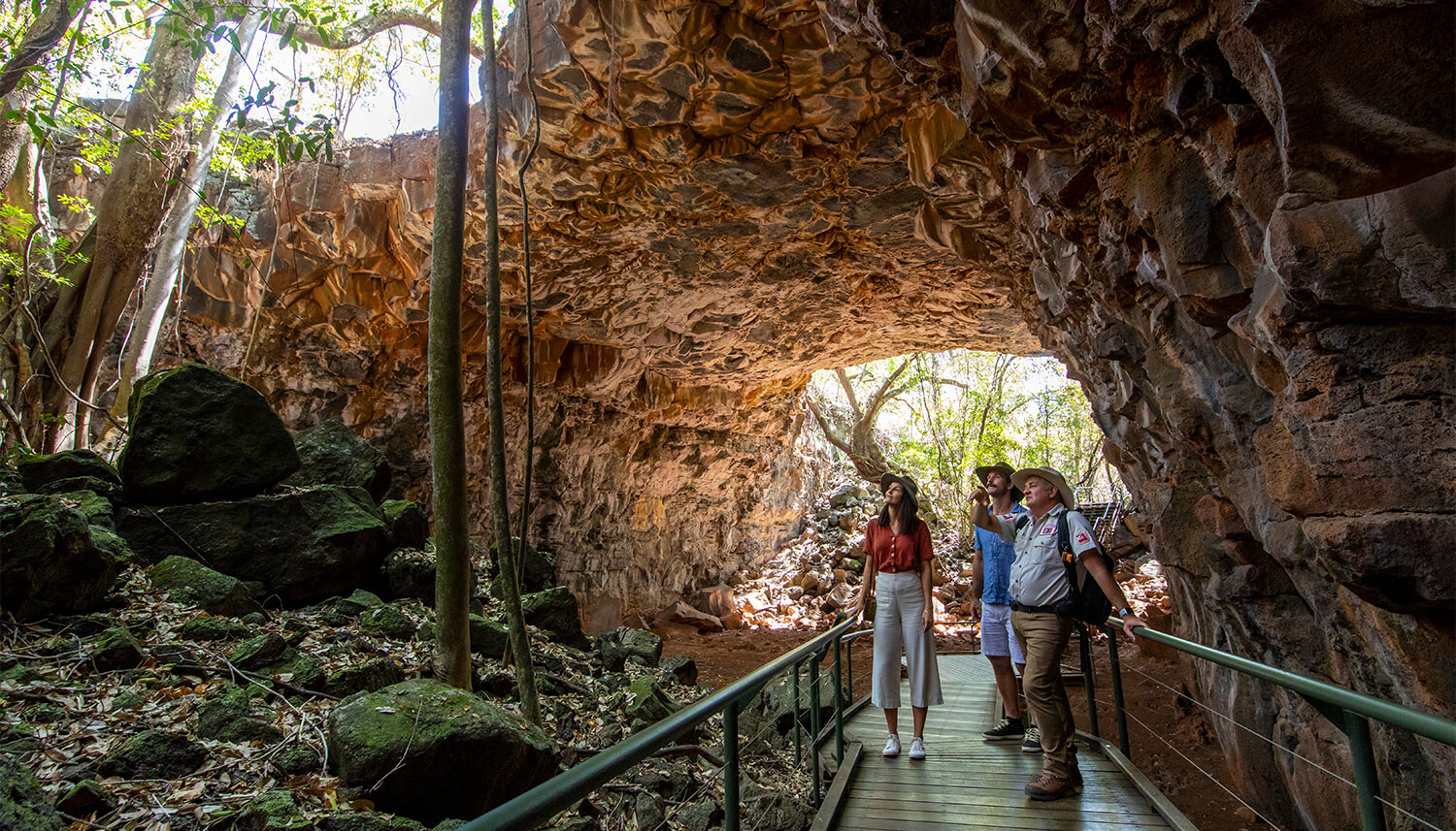 undara lava tubes guided tour